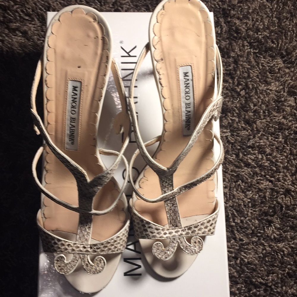 Manolo blahnik tripti serpente shoes